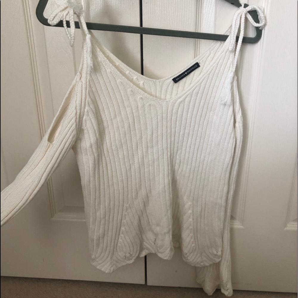 BRANDY MELVILLE sweater